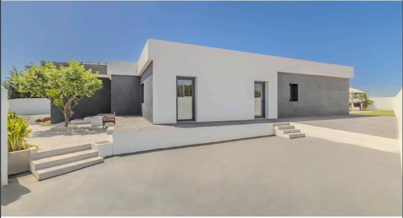 Brand New Modern Marbella