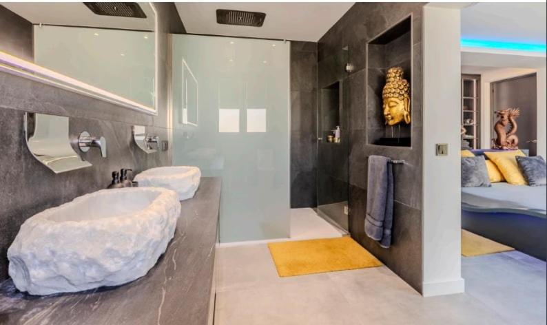 Villa Brand New Modern Marbella